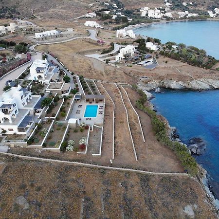 En Plo Lejlighedshotel Agios Romanos Eksteriør billede