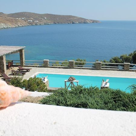 En Plo Lejlighedshotel Agios Romanos Eksteriør billede