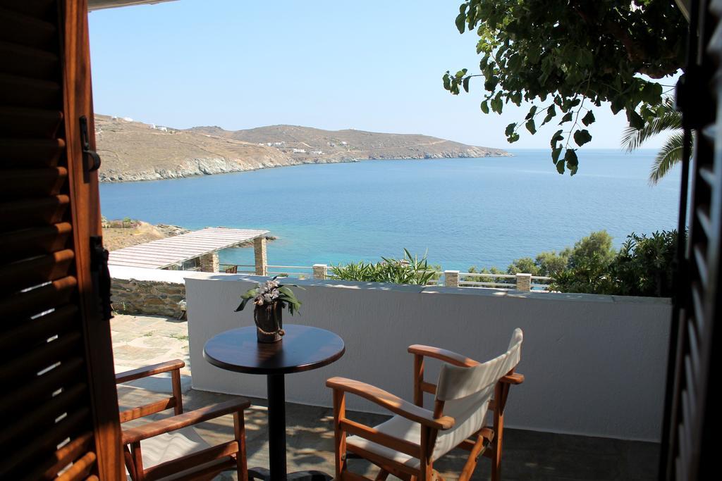En Plo Lejlighedshotel Agios Romanos Eksteriør billede