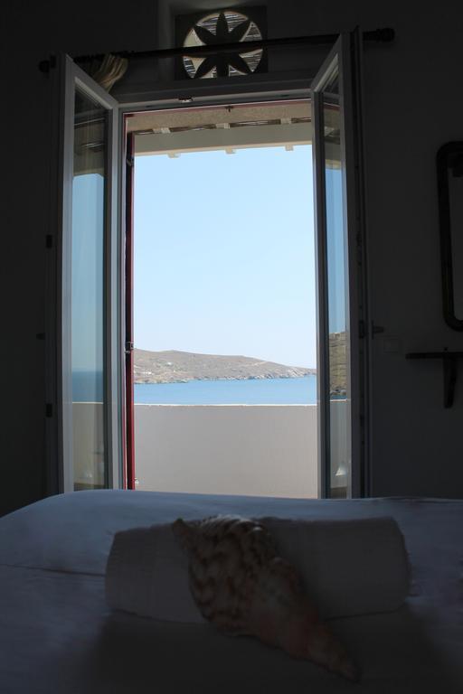 En Plo Lejlighedshotel Agios Romanos Eksteriør billede