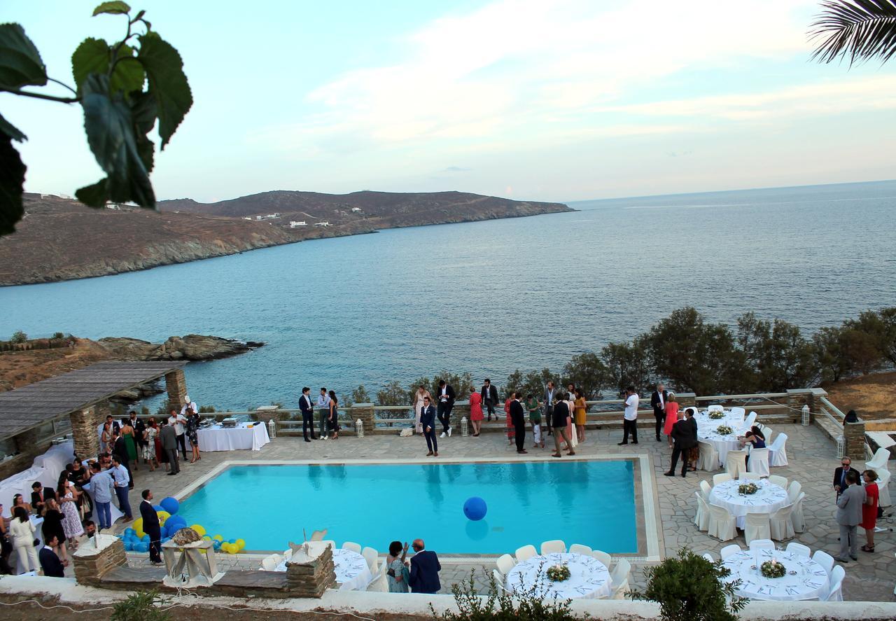 En Plo Lejlighedshotel Agios Romanos Eksteriør billede