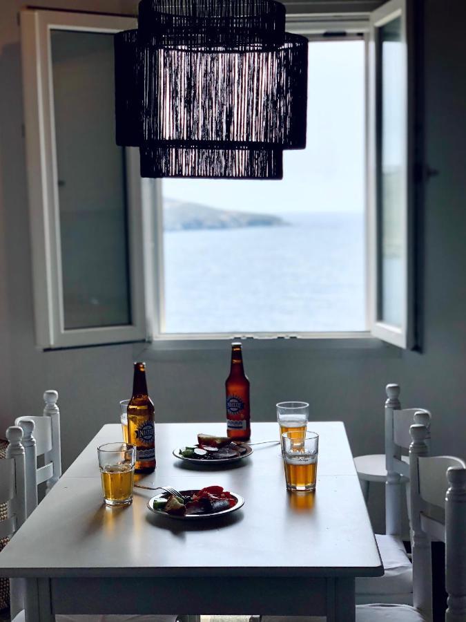 En Plo Lejlighedshotel Agios Romanos Eksteriør billede