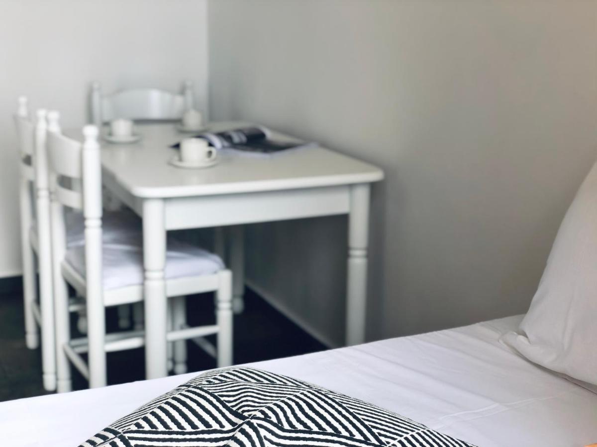 En Plo Lejlighedshotel Agios Romanos Eksteriør billede